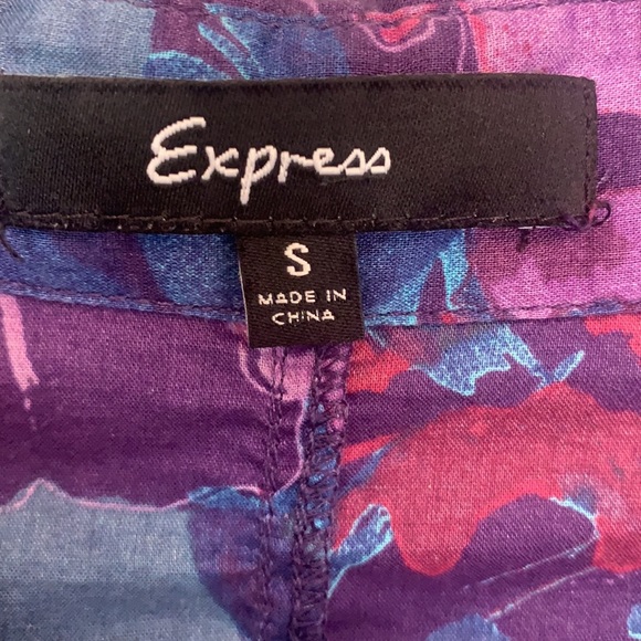 Express Button Down Top - Picture 2 of 10